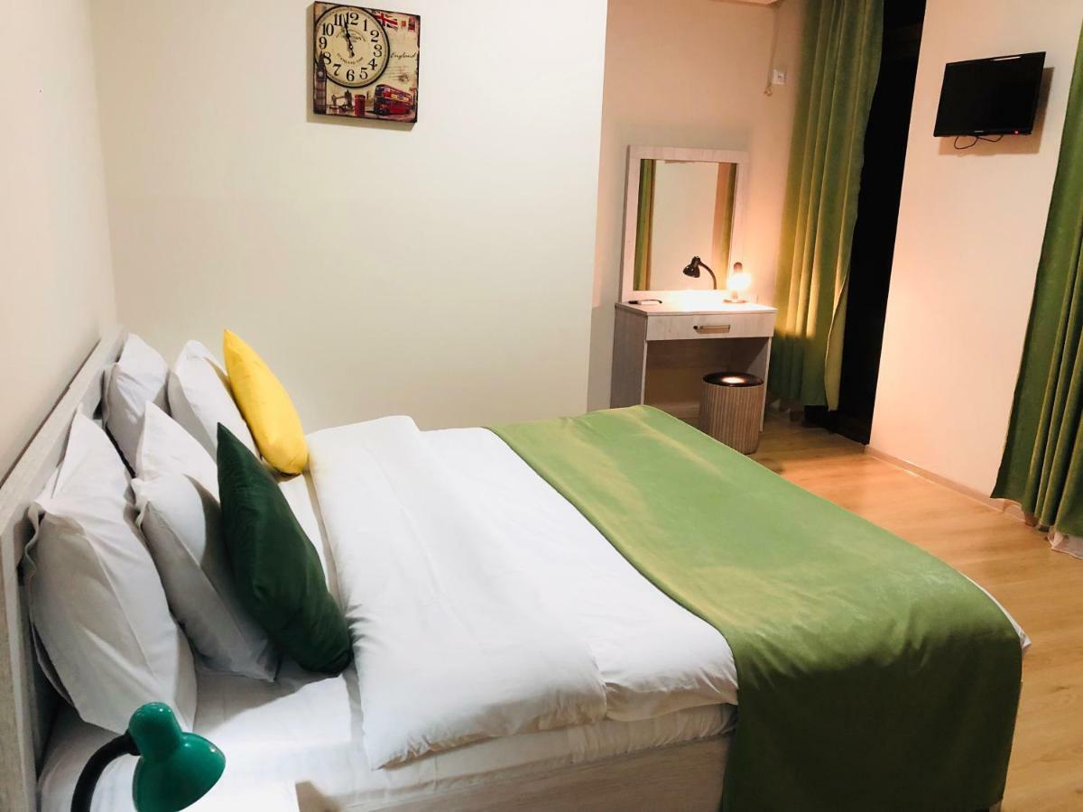 Готель Holiday House Green Cape Batumi Мцване-Концхі Екстер'єр фото